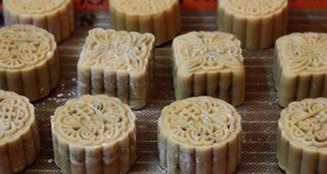 Vietmart hướng dẫn làm bánh trung thu cổ truyền 5
