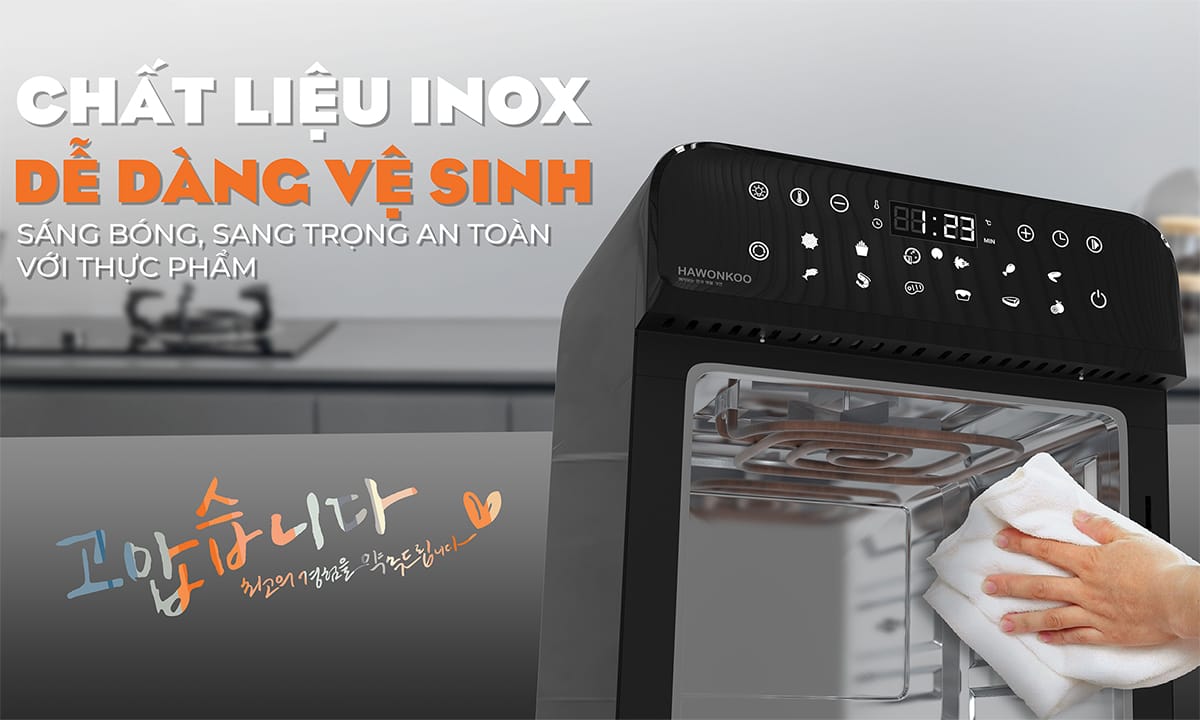 Trong lòng nồi chiên được làm bằng inox dễ lau chùi cọ rửa