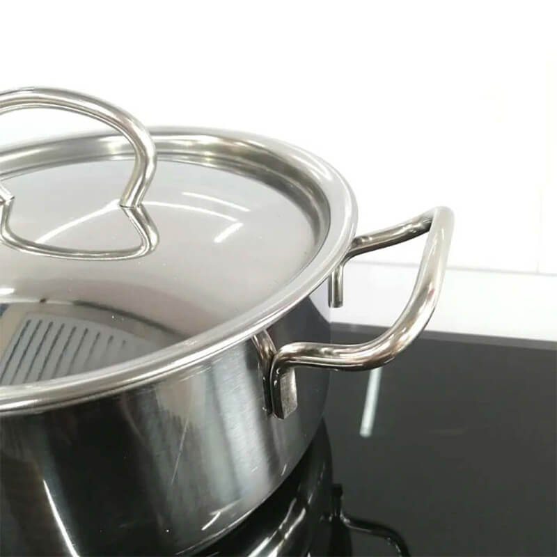 Tay cầm chắc chắn, bền bỉ 