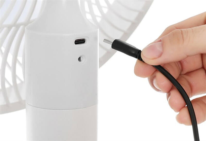 Cổng sạc đầu vào Type C
