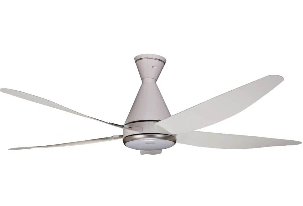 Quạt trần panasonic f-60gfn 58w 10 Đèn LED 4 chế độ màu đáp ứng nhiều nhu cầu chiếu sáng khác nhau.