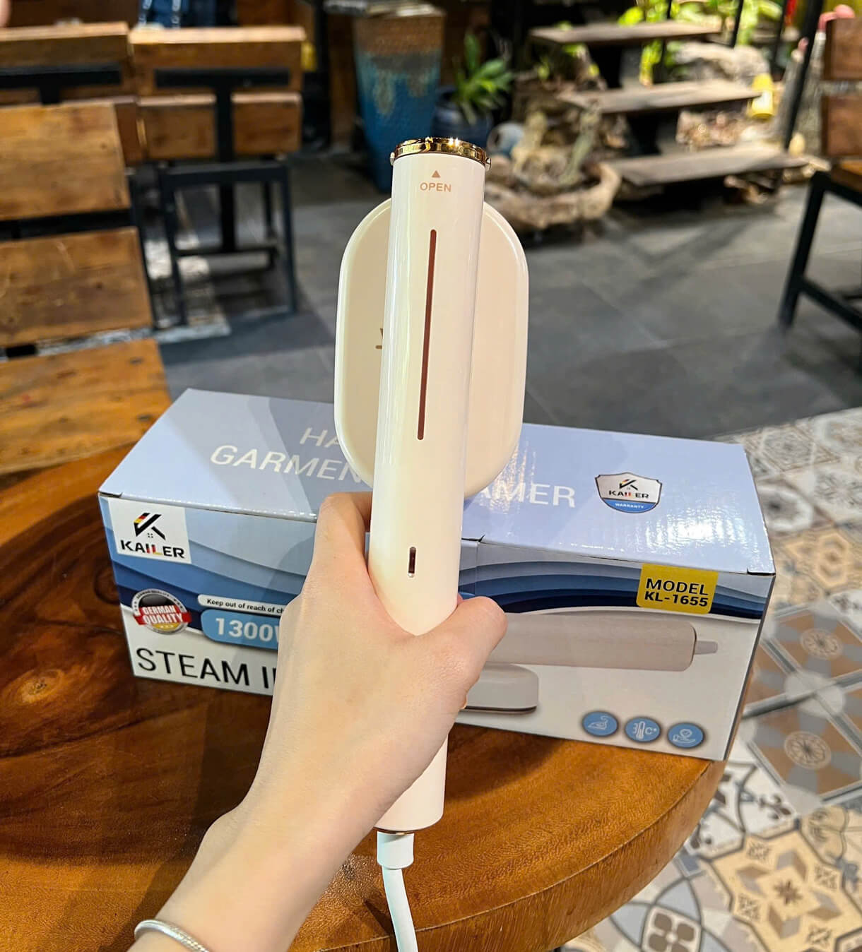 Bàn là hơi nước cầm tay kailer kl-1655 5 Bàn là hơi nước cầm tay KAILER KL-1655 - Ảnh 5