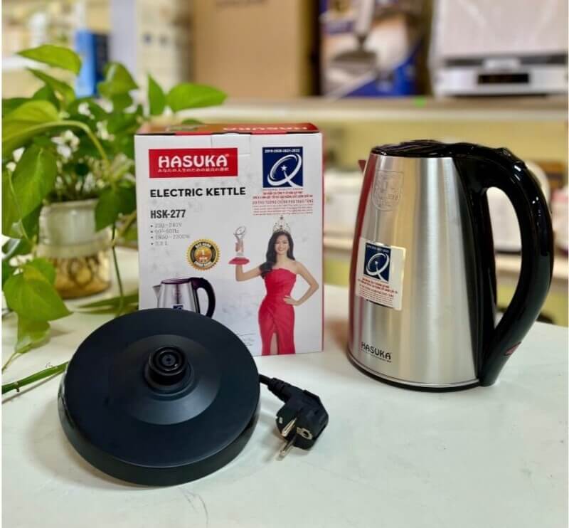 Ấm siêu tốc Hasuka HSK-277 2.2 lít